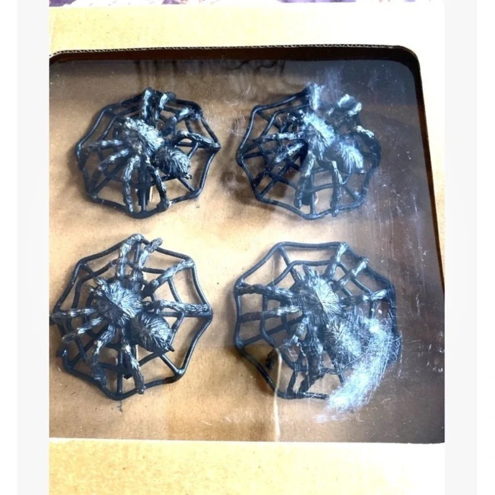 Set Of 4 Napkin Rings SPIDER WEBS BLACK METAL Halloween Decor NIB